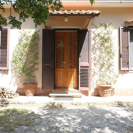 Podere San Giovanni Pomaia Esterno foto